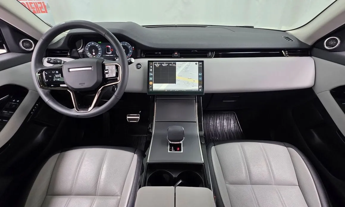 Land Rover Range Rover Evoque — фото 10