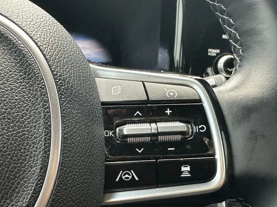Kia Sorento — фото 8