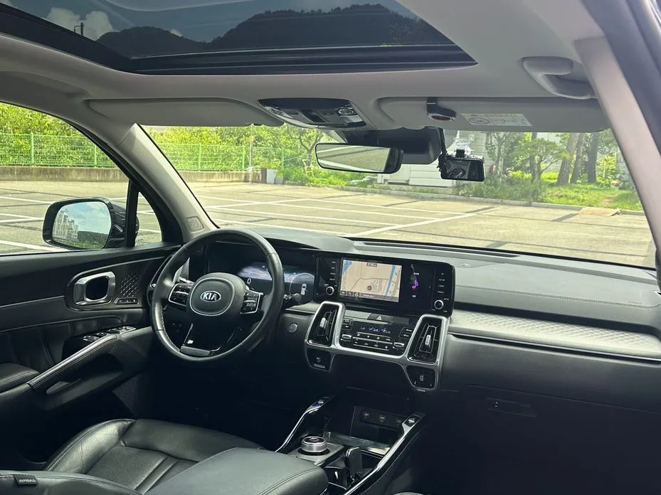 Kia Sorento — фото 3