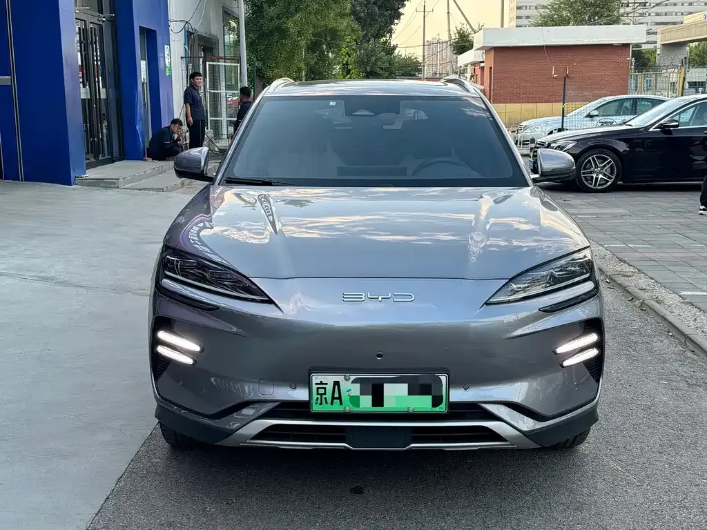 BYD PLUS New Energy — фото 4