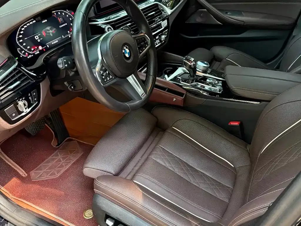 BMW 5 Series — фото 2