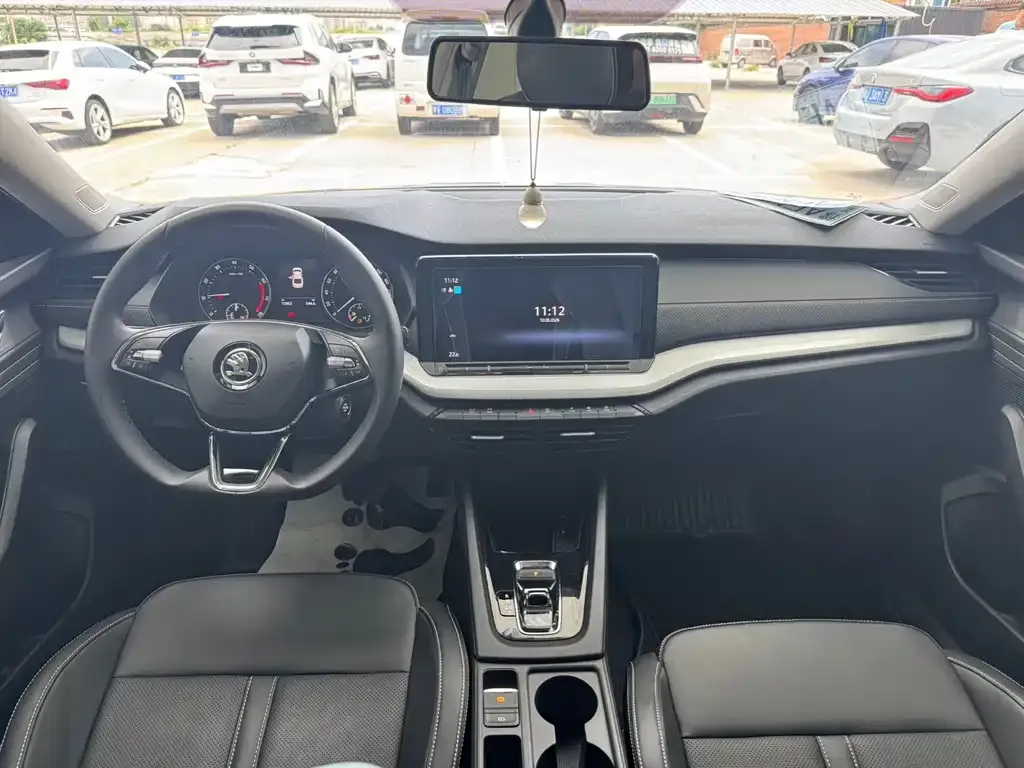 Skoda Octavia — фото 9