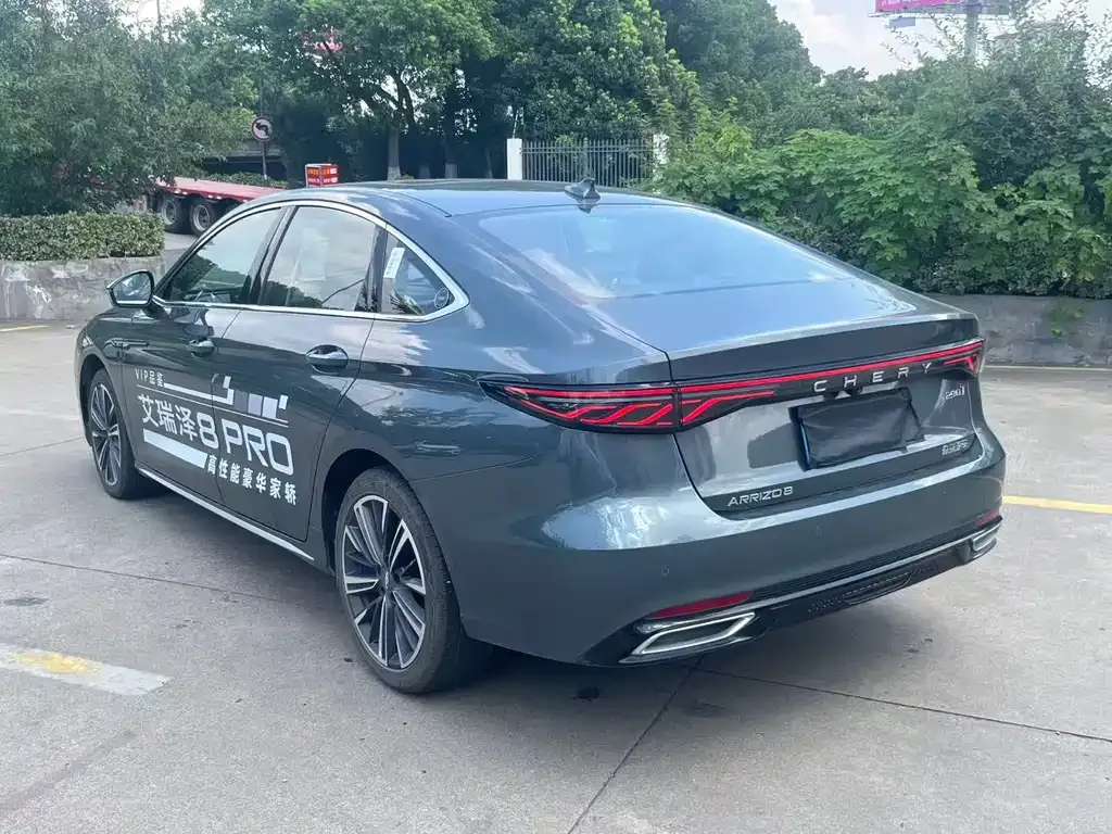 Chery Arrizo 8 PRO — фото 4