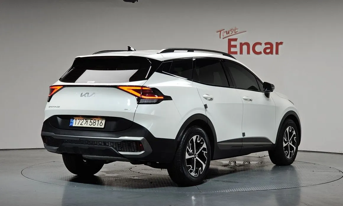 Kia Sportage — фото 7