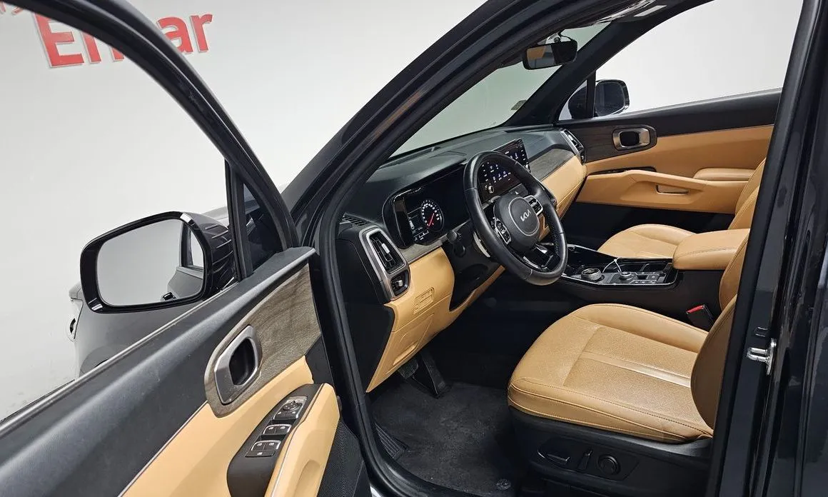 Kia Sorento — фото 7