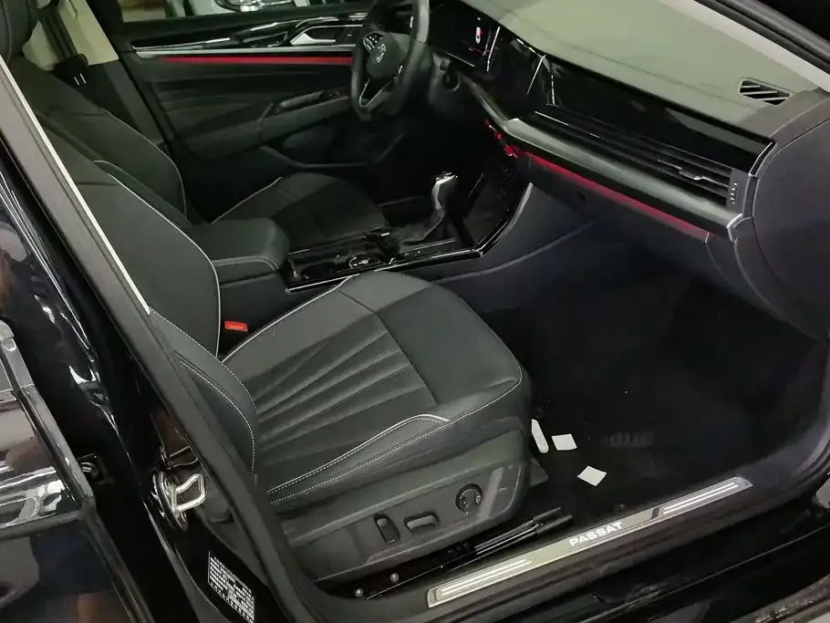 Volkswagen Passat — фото 5