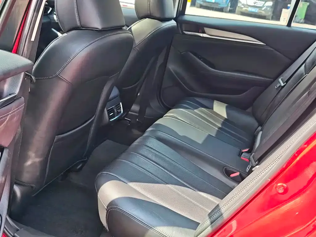 Mazda Atenza — фото 10