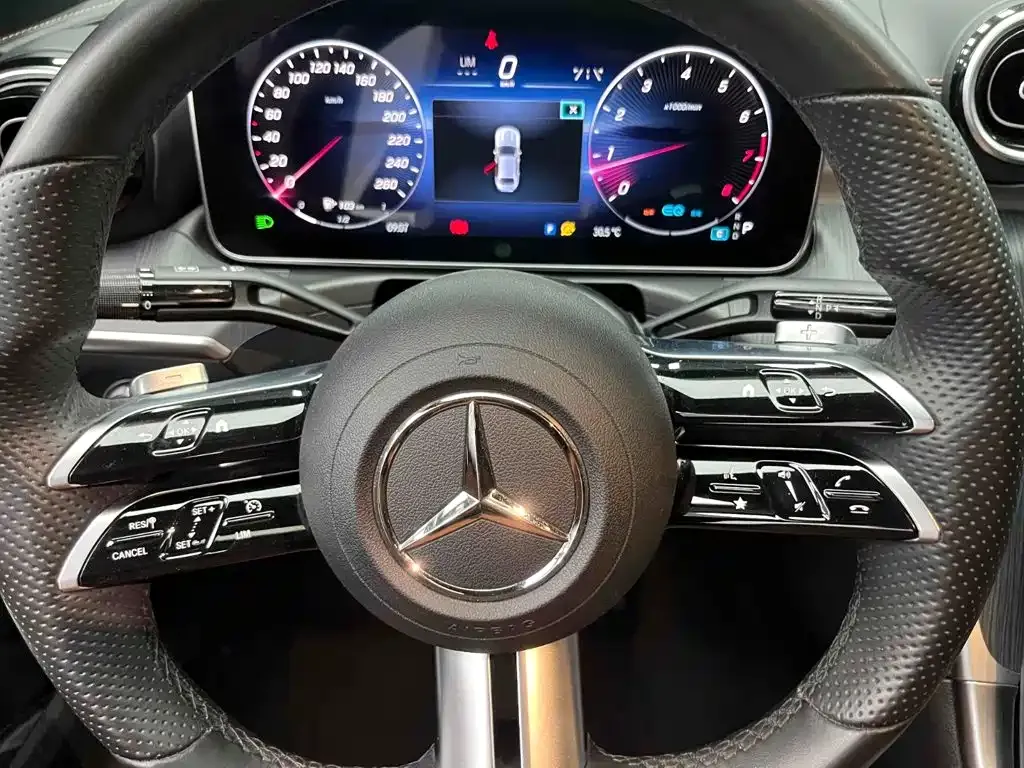 Mercedes-Benz C-Class — фото 10