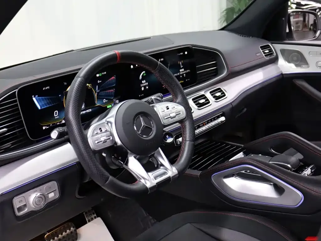 Mercedes-Benz GLE AMG — фото 6