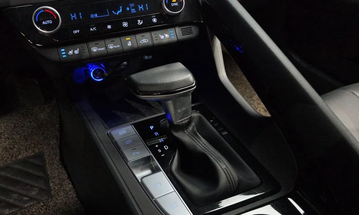 Hyundai AVANTE — фото 7