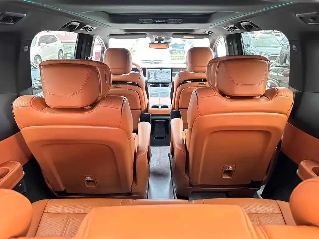 GAC Motor Trumpchi M8 — фото 9