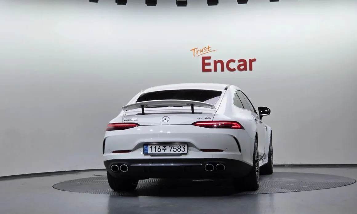 Mercedes-Benz AMG GT — фото 6