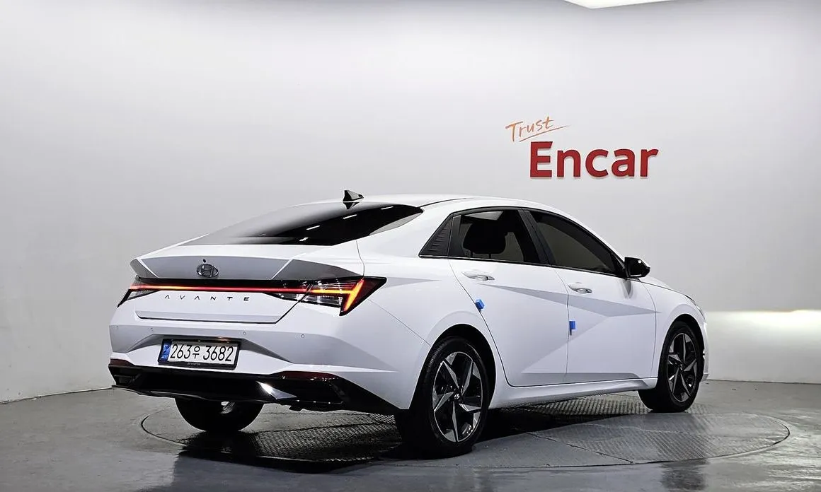 Hyundai AVANTE — фото 4