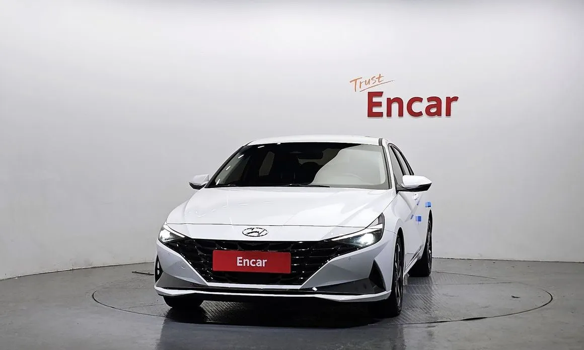 Hyundai AVANTE — фото 3