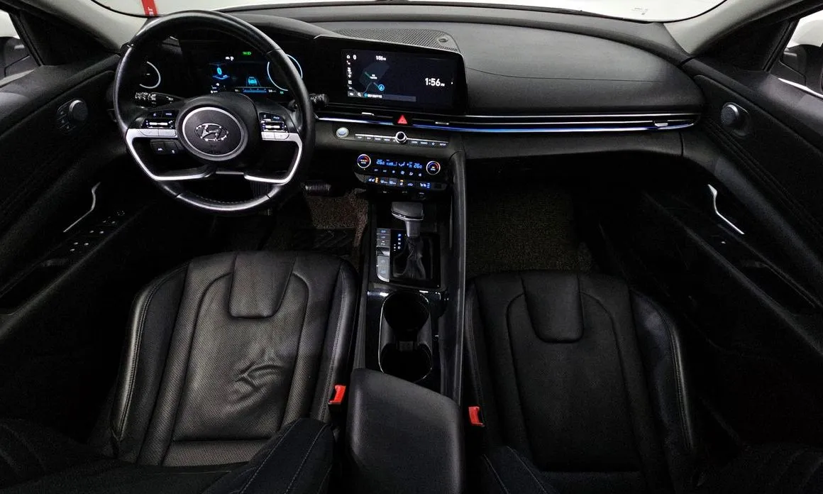 Hyundai AVANTE — фото 6
