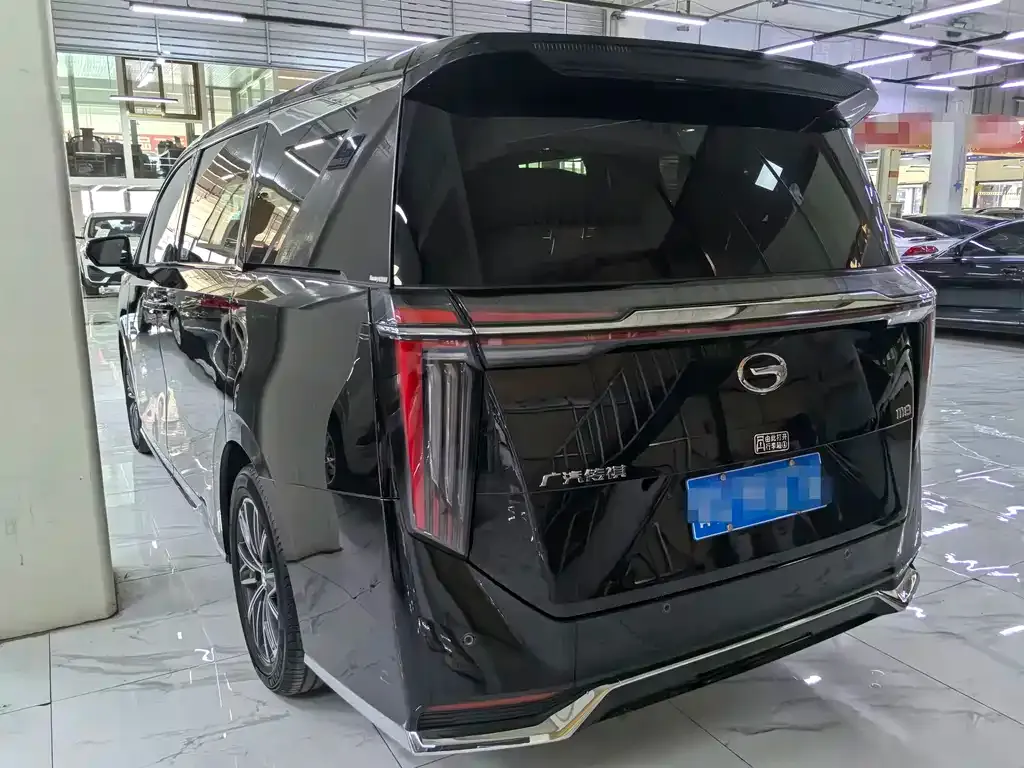 GAC Motor Trumpchi M8 — фото 2