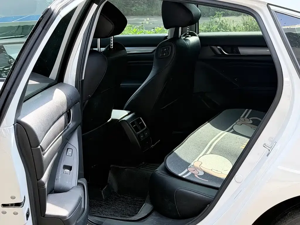 Honda Accord — фото 3