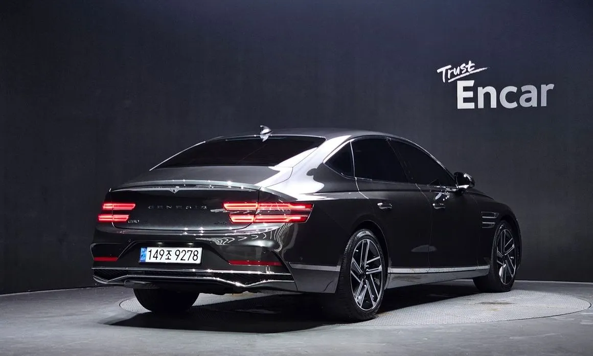 Genesis G80 — фото 7