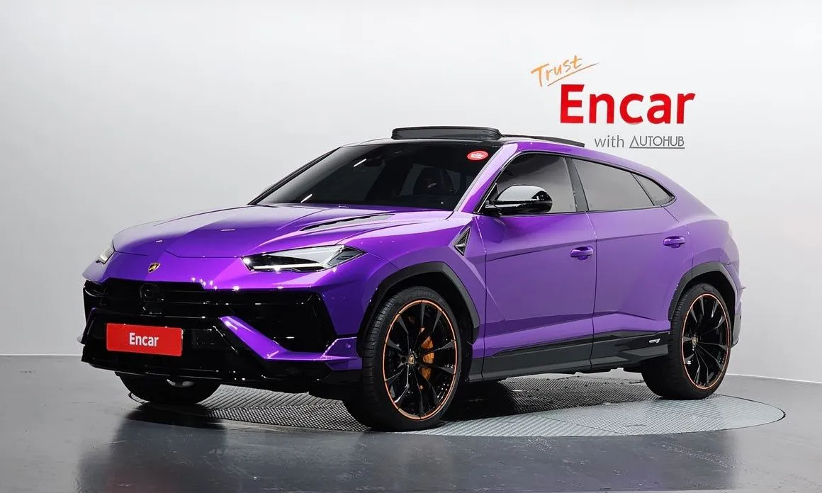 Lamborghini Urus — фото 1