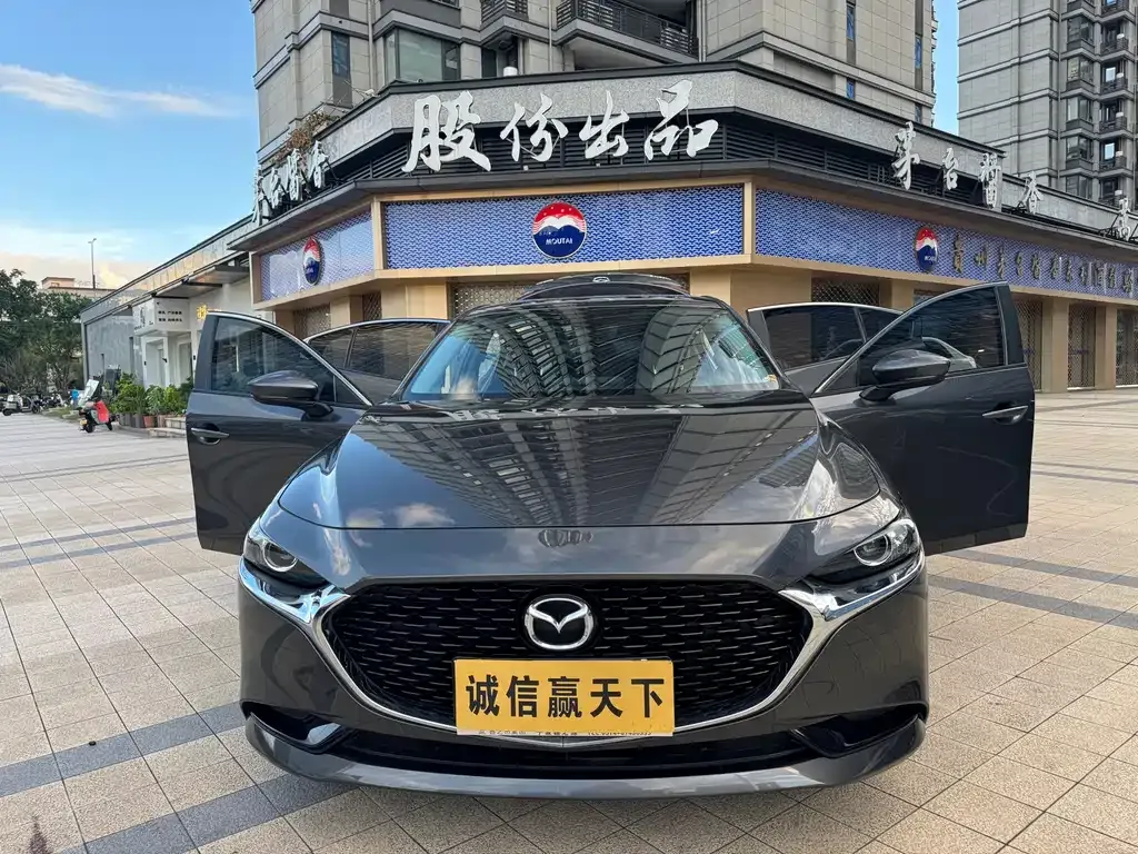 Mazda 3 Axela — фото 6