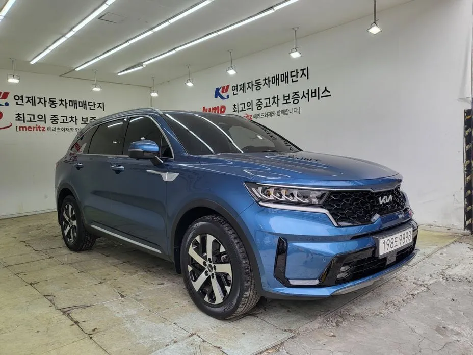 Kia Sorento — фото 7