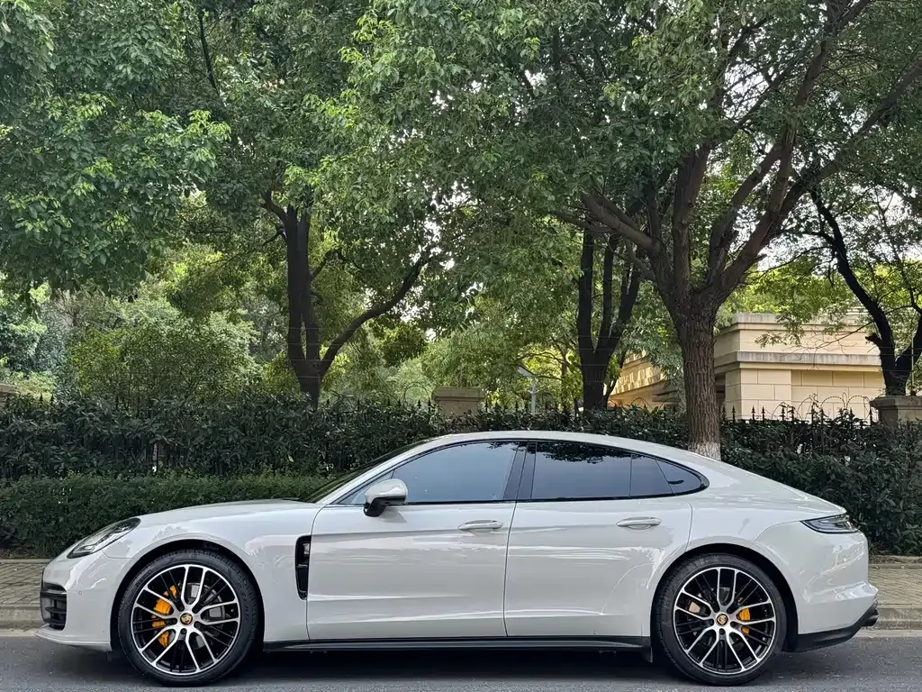 Porsche Panamera — фото 10