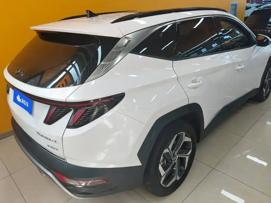 Hyundai Tucson — фото 7