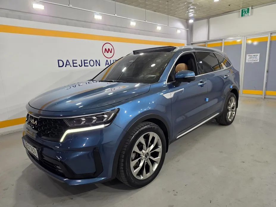 Kia Sorento — фото 1