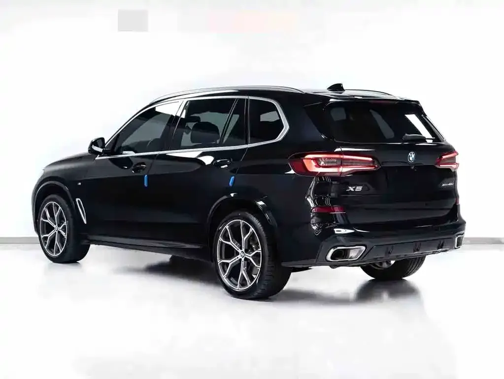 BMW X5 — фото 9