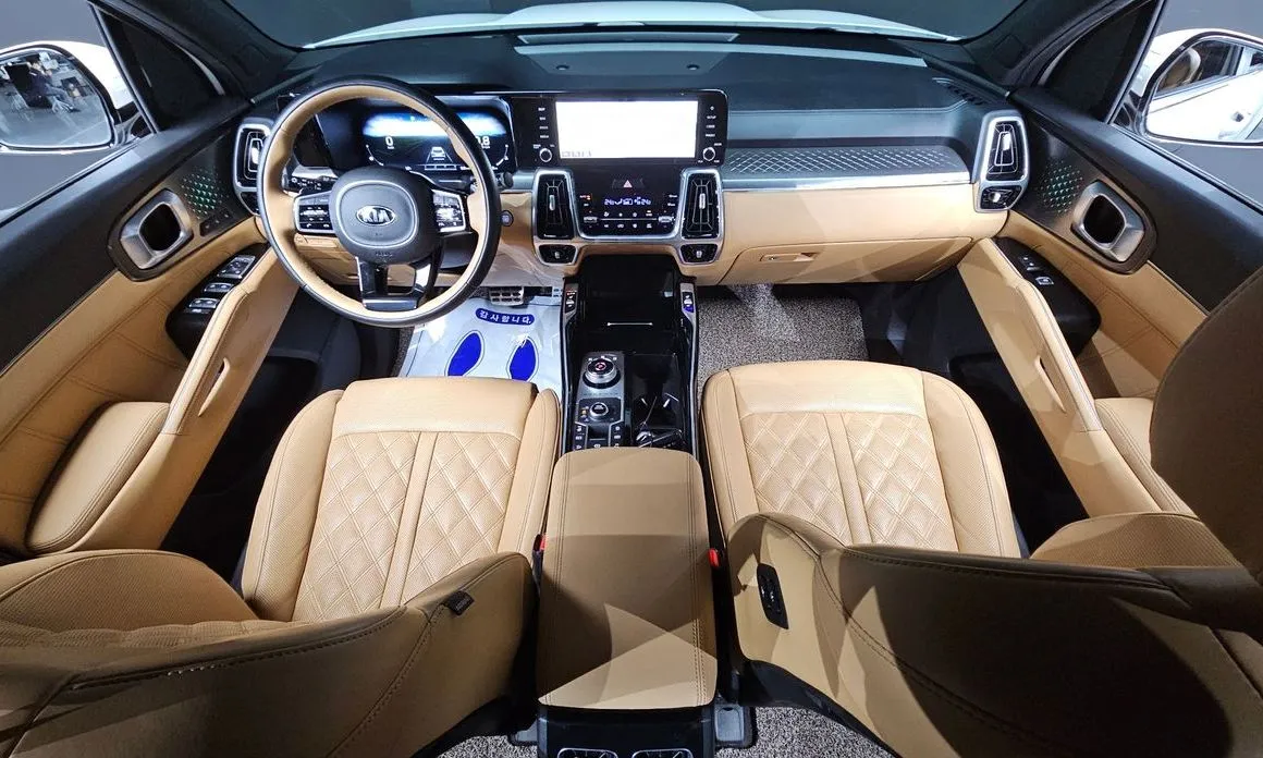 Kia Sorento — фото 6
