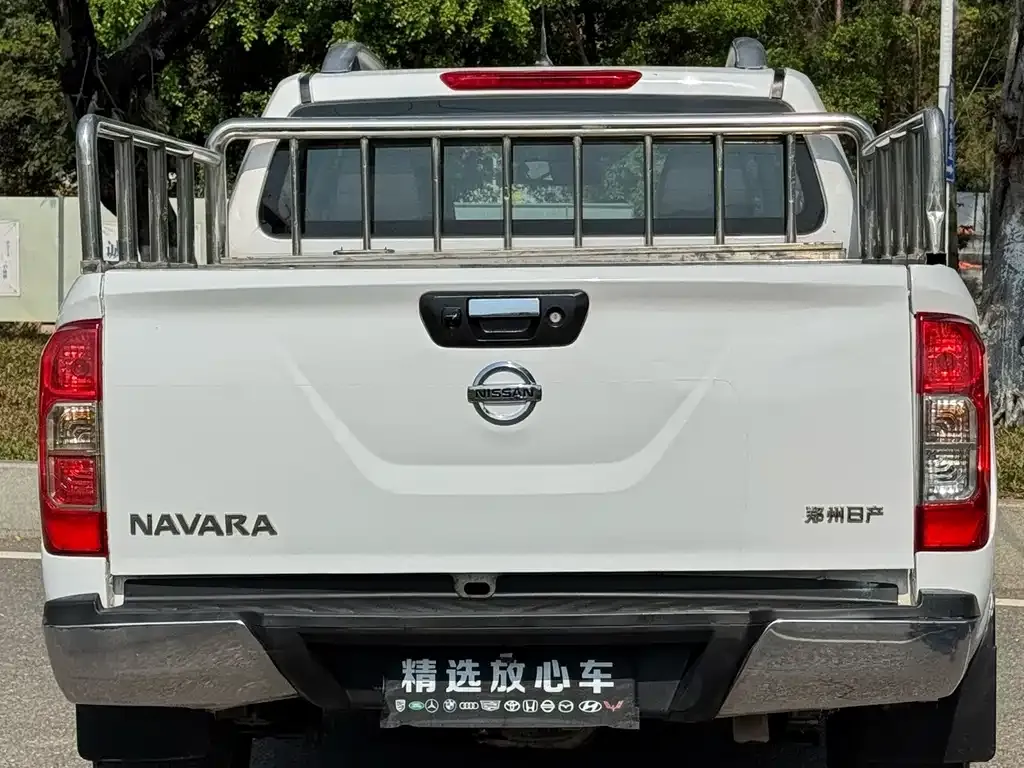 Nissan Navara — фото 3