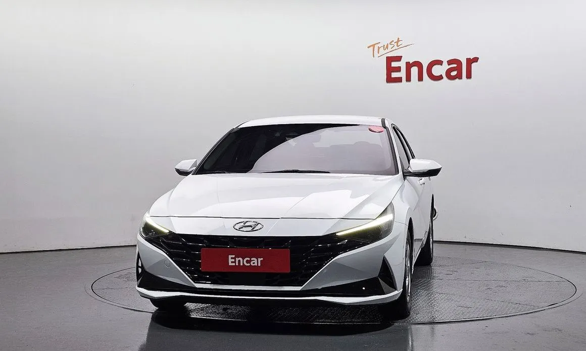 Hyundai AVANTE — фото 3