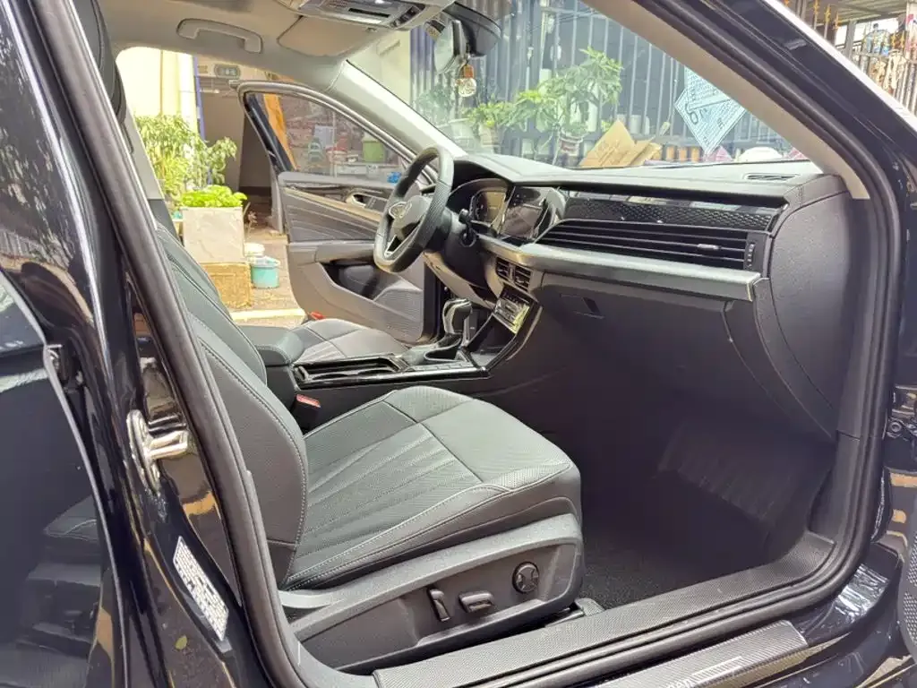 Volkswagen Passat — фото 6
