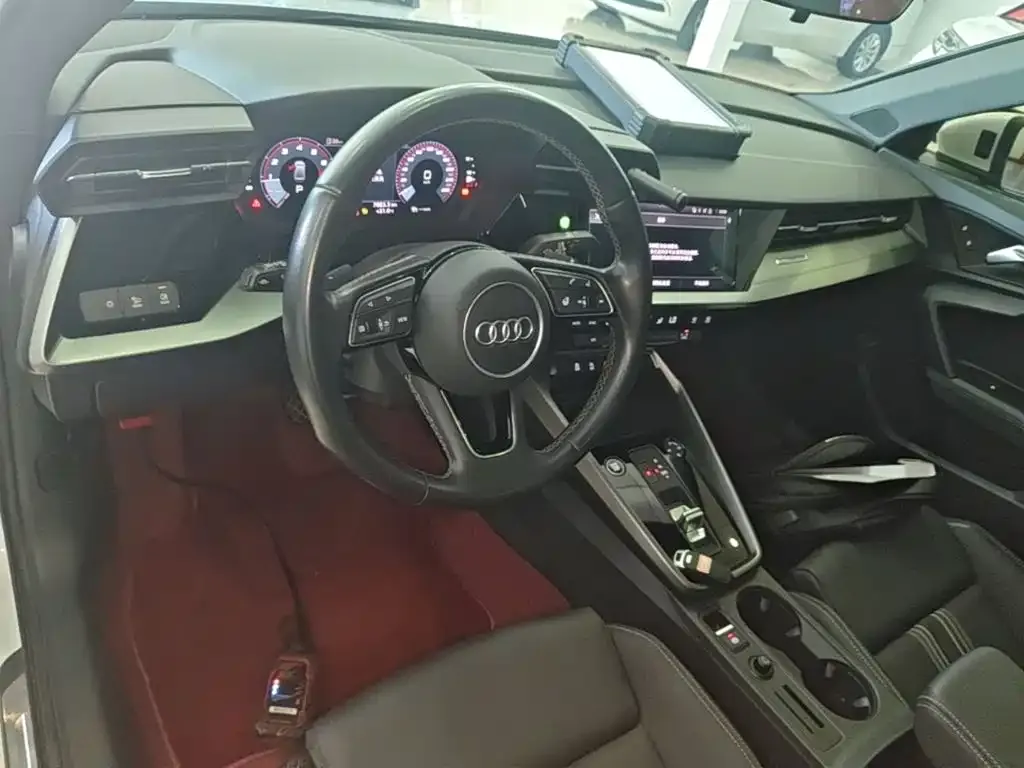 Audi A3 — фото 7