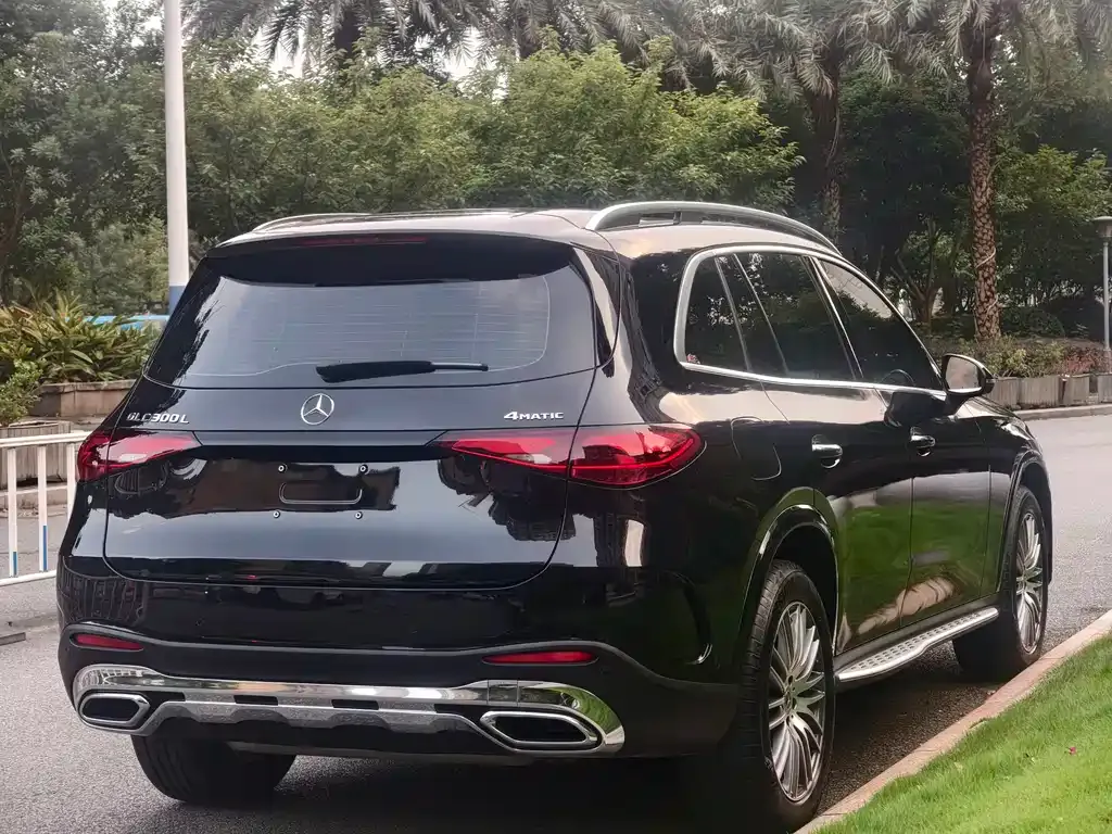 Mercedes-Benz GLC — фото 10