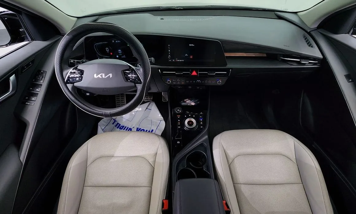 Kia Niro — фото 10