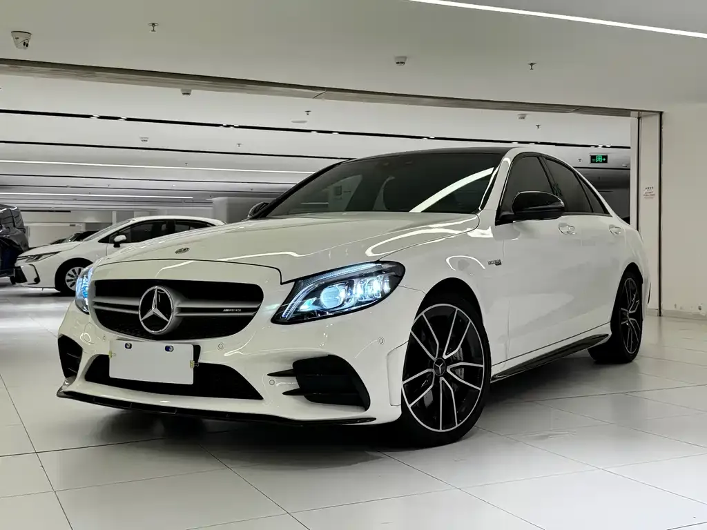 Mercedes-Benz C-Class AMG — фото 1