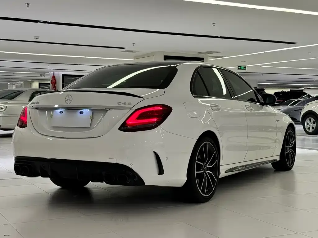 Mercedes-Benz C-Class AMG — фото 3