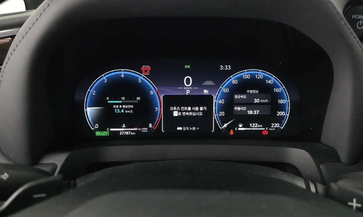 Toyota Alphard — фото 2