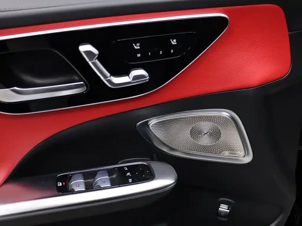 Mercedes-Benz C-Class AMG — фото 10