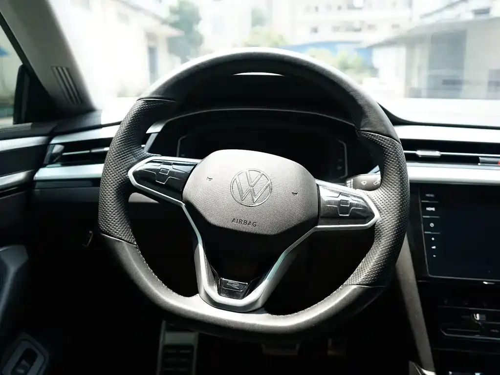 Volkswagen CC — фото 4
