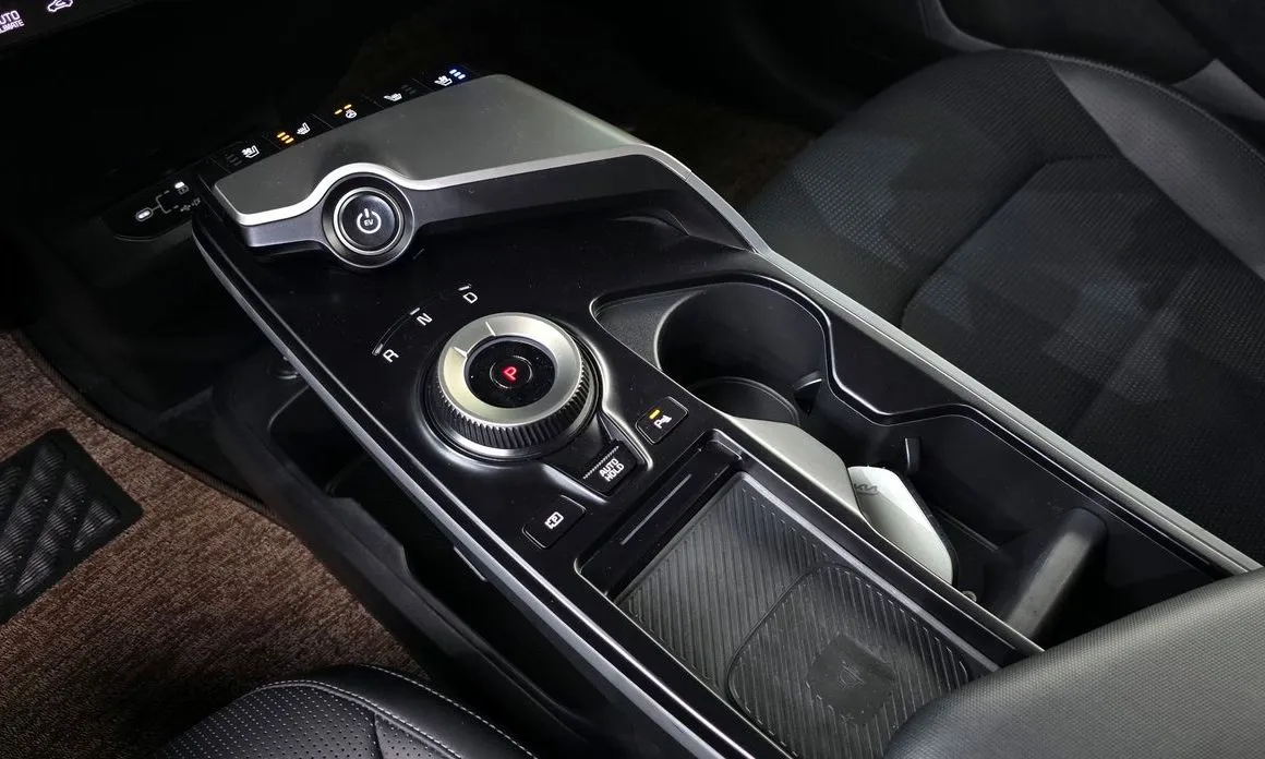 Kia EV6 — фото 9
