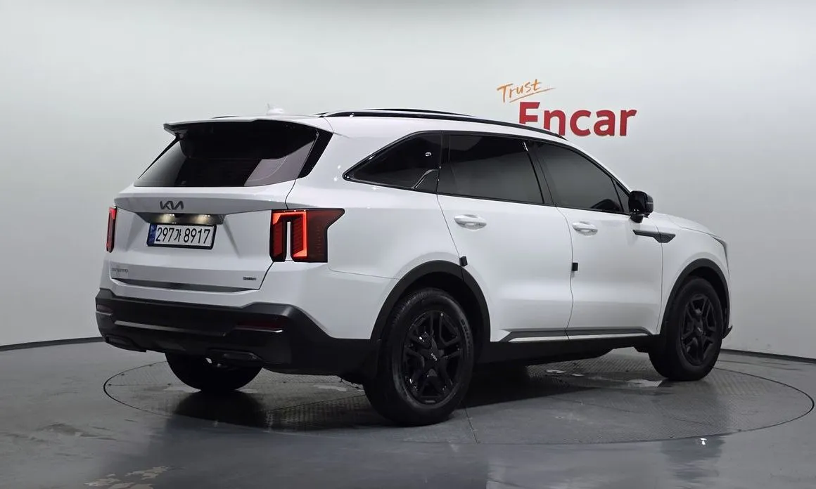 Kia Sorento — фото 5
