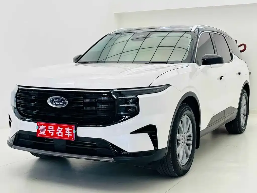 Ford Edge — фото 1