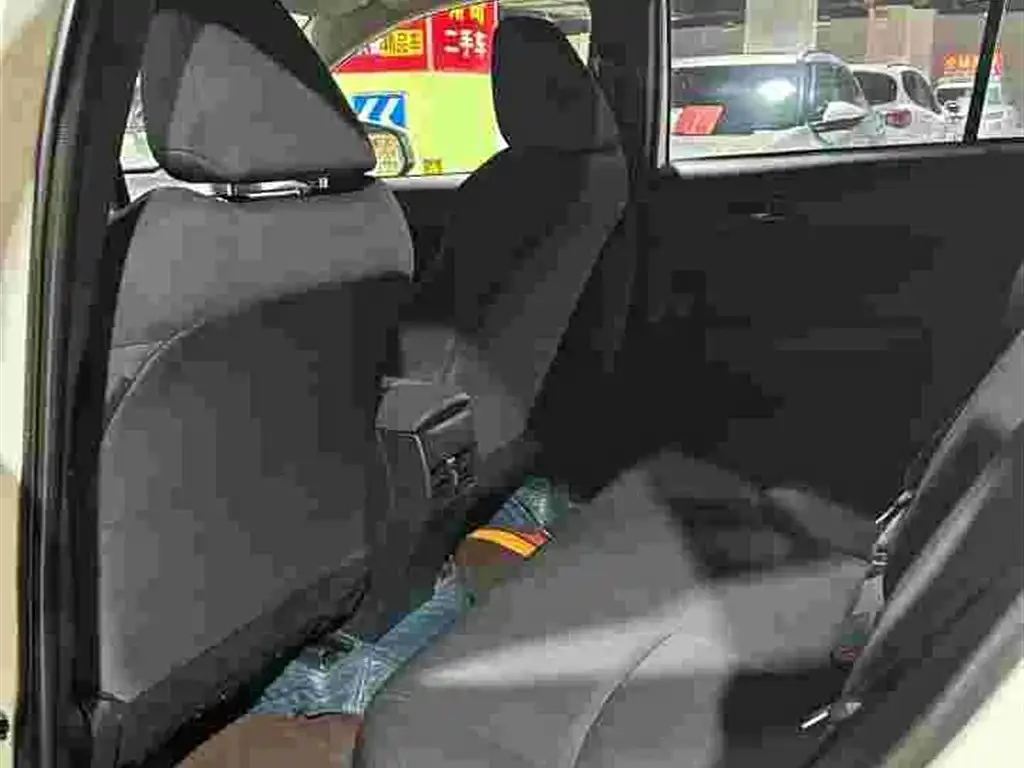 Toyota Corolla Cross — фото 2