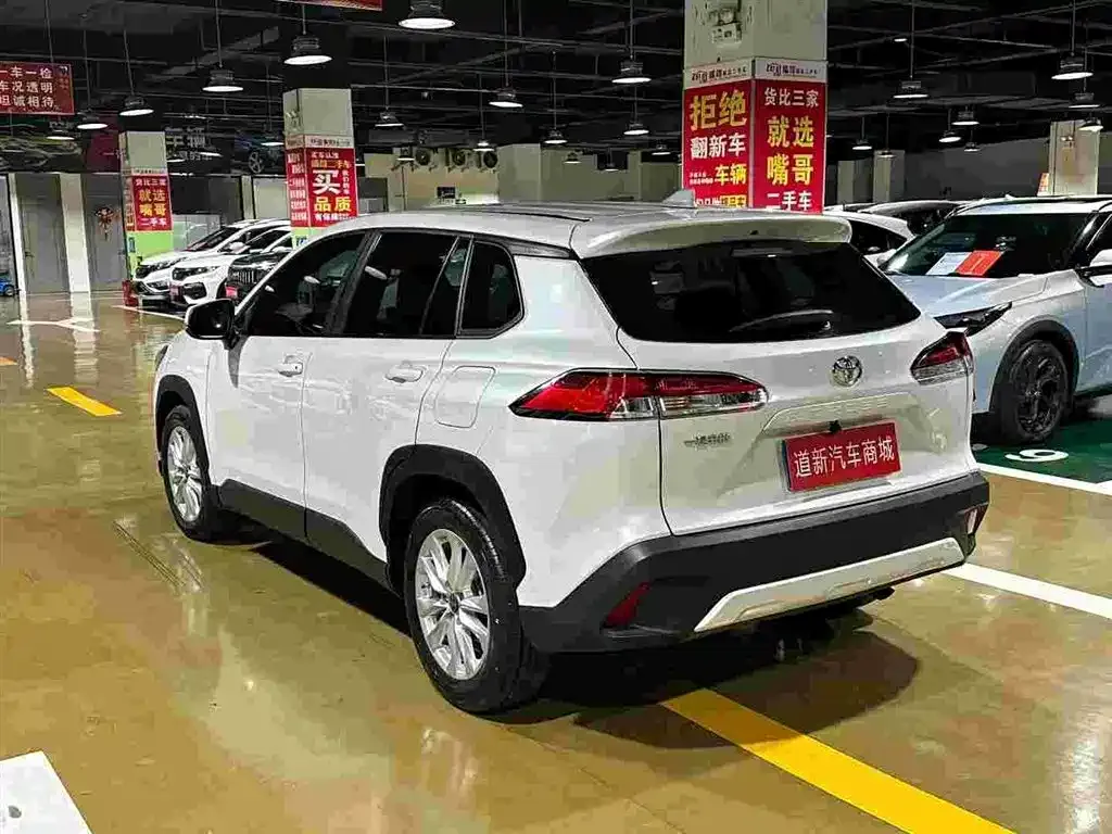 Toyota Corolla Cross — фото 4
