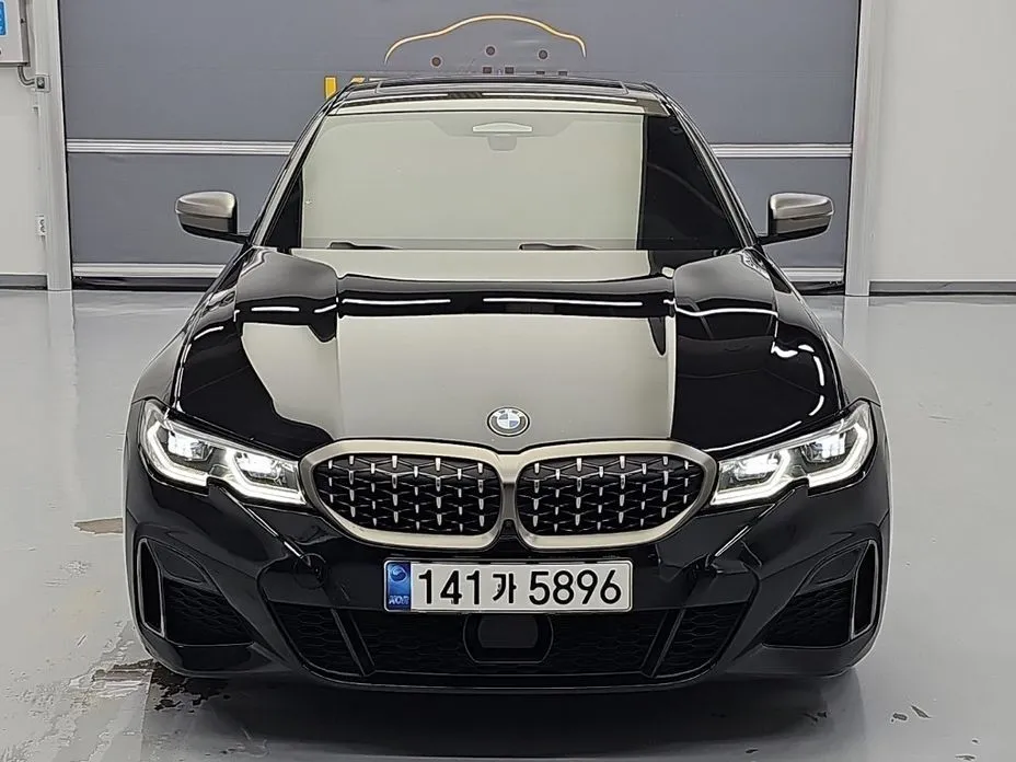 BMW 3-Series — фото 1
