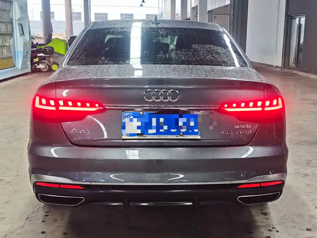 Audi A4L — фото 7