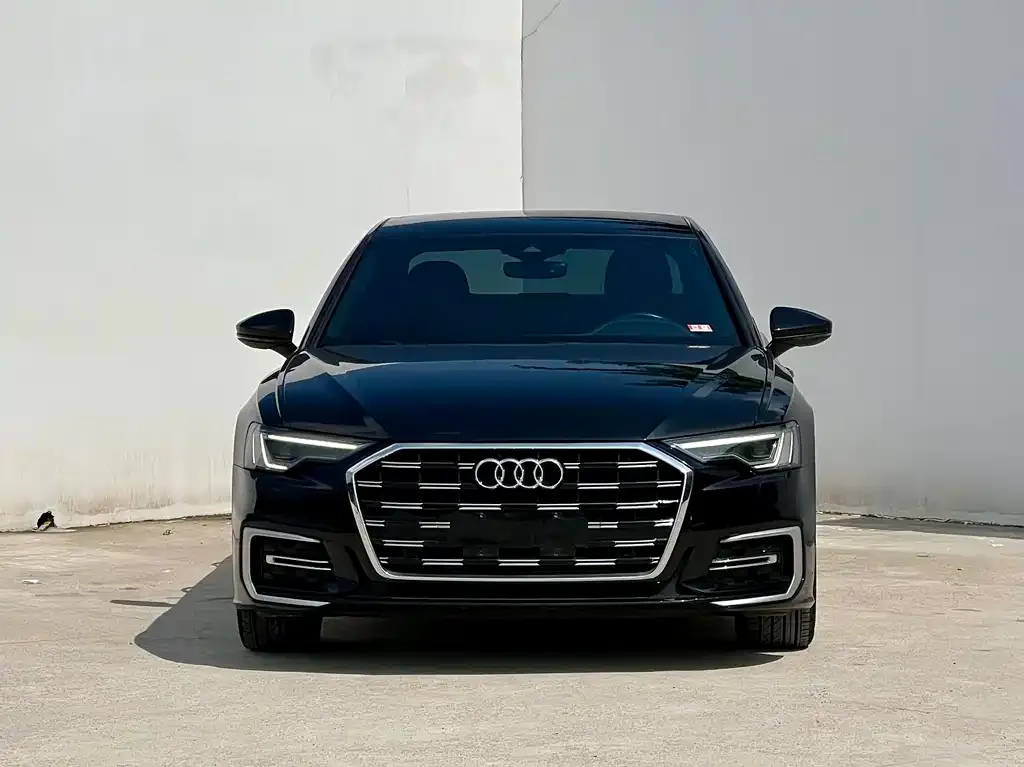 Audi A6L — фото 9