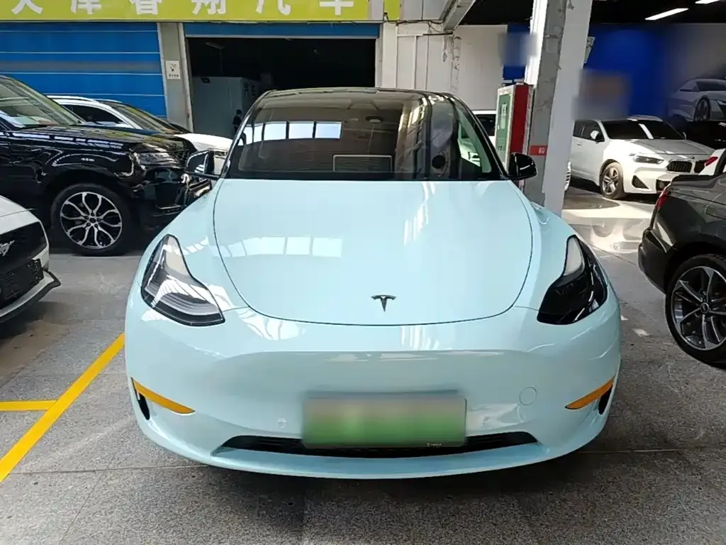 Tesla Model Y — фото 4